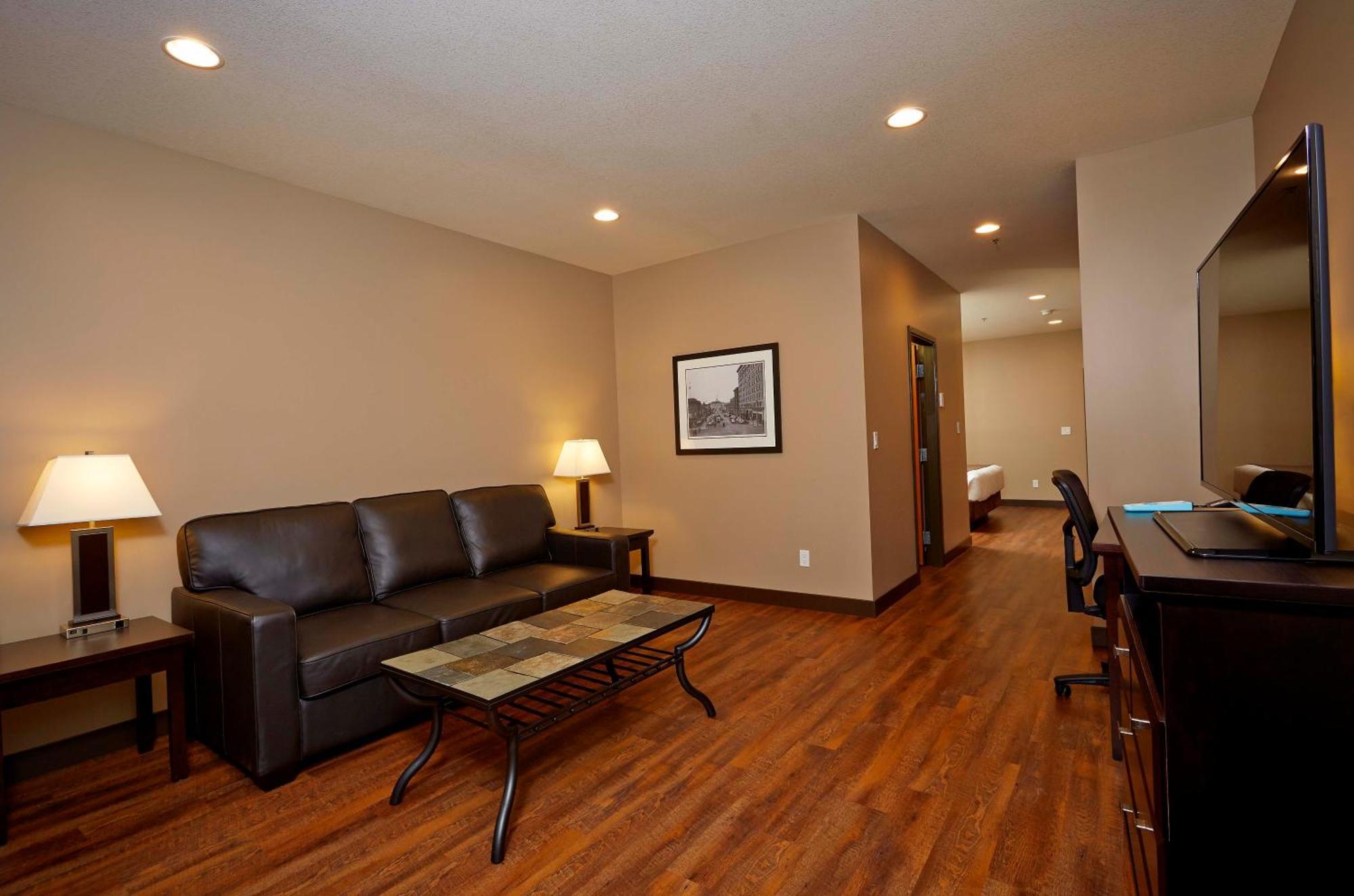 Quality Inn & Suites Saskatoon Room photo