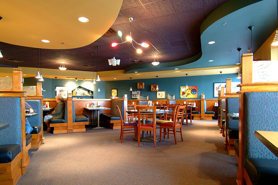 Quality Inn & Suites Saskatoon Restaurant photo